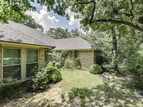 4901  Hidden Oaks Lane , Arlington Texas 76017