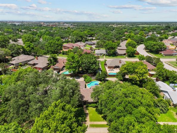 309  Faircrest Drive , Garland Texas 75040