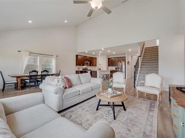 3504  Riviera Court , Denton Texas 76207