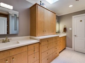 452  Windjammer Lane , Azle Texas 76020