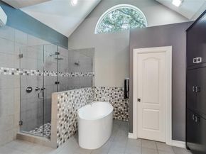 452  Windjammer Lane , Azle Texas 76020