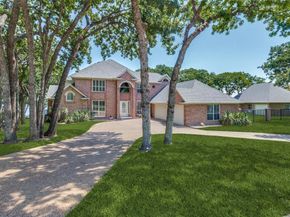 452  Windjammer Lane , Azle Texas 76020