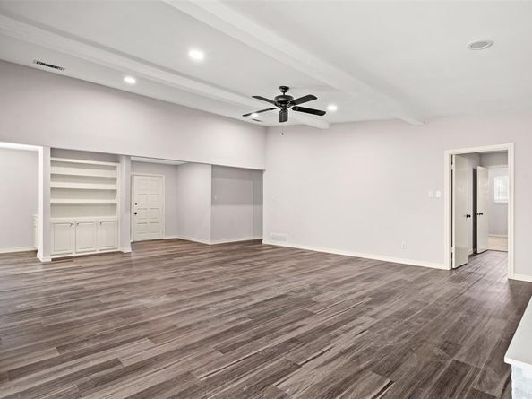 4404  Three Oaks Drive , Arlington Texas 76016