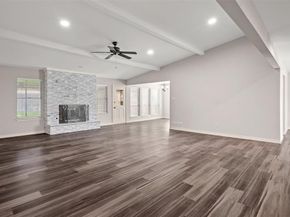 4404  Three Oaks Drive , Arlington Texas 76016