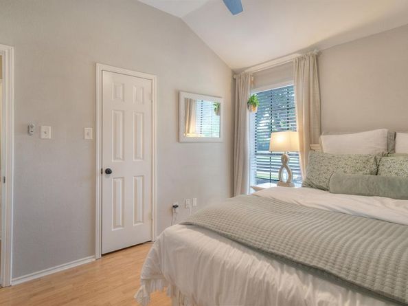 1665 N Valley Parkway , Lewisville Texas 75077