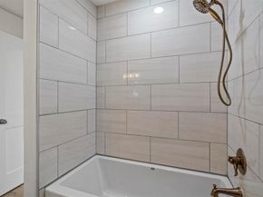 5124  Collinwood Avenue , Fort Worth Texas 76107