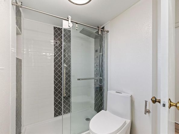 2627  Douglas Avenue  125, Dallas Texas 75219
