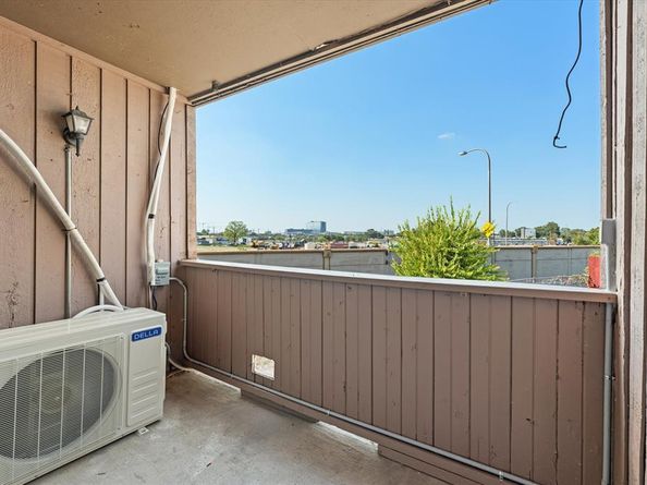 2627  Douglas Avenue  125, Dallas Texas 75219