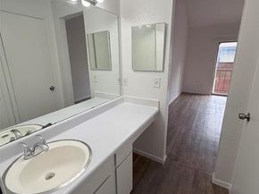 7152  Fair Oaks Avenue  2166, Dallas Texas 75231