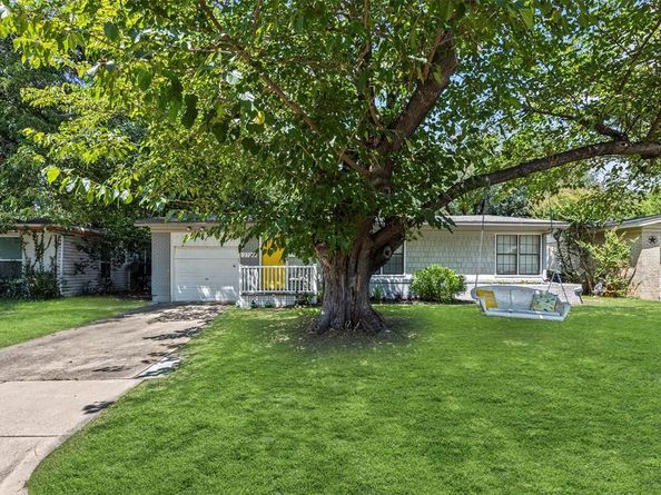 2720  Martin Lydon Avenue , Fort Worth Texas 76133