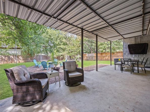 2720  Martin Lydon Avenue , Fort Worth Texas 76133