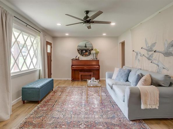 5532  Wonder Drive , Fort Worth Texas 76133