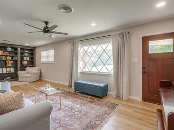 5532  Wonder Drive 