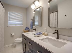 5532  Wonder Drive , Fort Worth Texas 76133