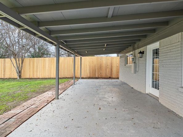5920  Walraven Circle , Fort Worth Texas 76133
