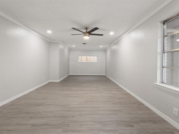 5920  Walraven Circle , Fort Worth Texas 76133