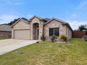 945  Hannah Way , Dallas Texas 75253
