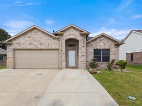 945  Hannah Way , Dallas Texas 75253