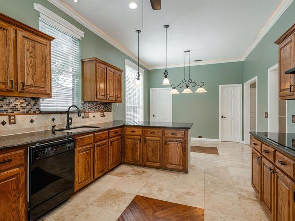 713  Paul Drive , Hurst Texas 76054