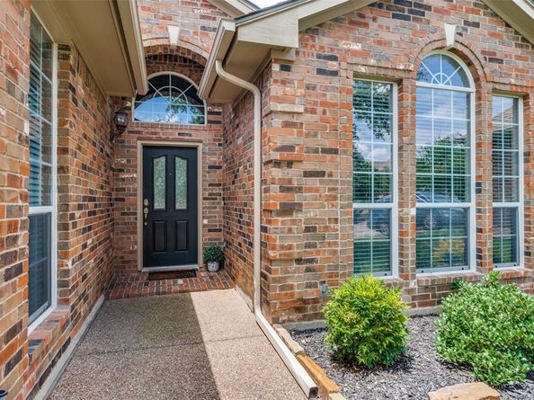 9605  Courtright Drive , Fort Worth Texas 76244