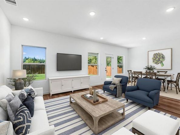 1278  Champlain Way , Dallas Texas 75253