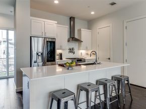 4626  Munger Avenue  202, Dallas Texas 75204