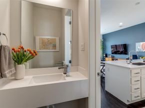 4626  Munger Avenue  202, Dallas Texas 75204