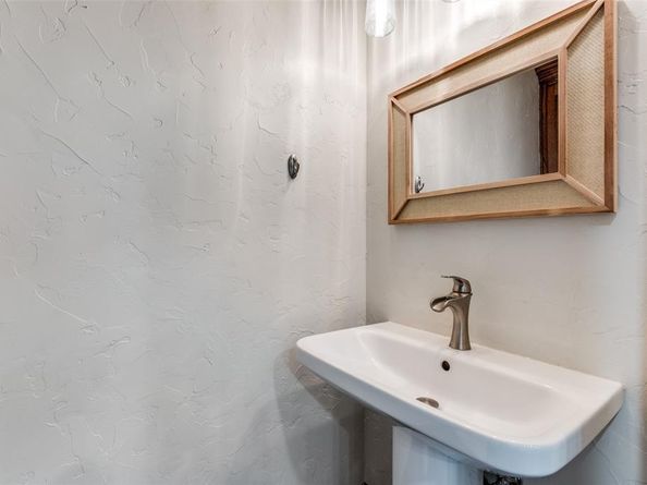 4110  Mckinney Avenue  4, Dallas Texas 75204