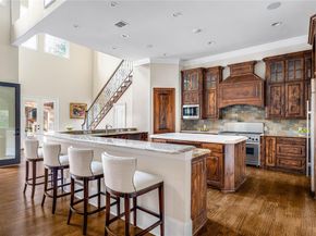 6511  Mimosa Lane , Dallas Texas 75230