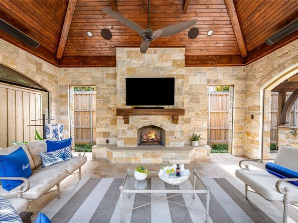 6511  Mimosa Lane , Dallas Texas 75230