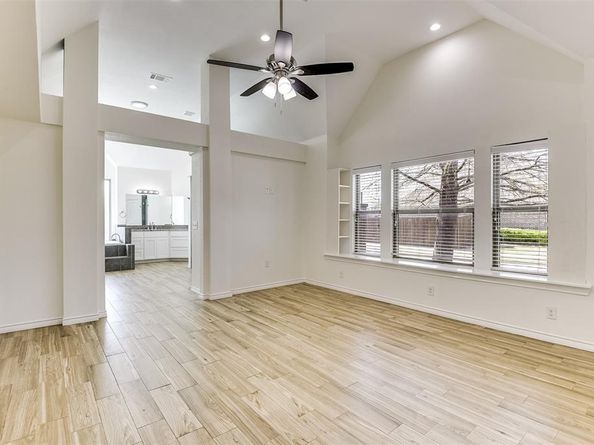 8518  Linda Vista Drive , Rowlett Texas 75088