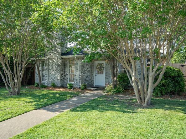 2132  Arbor Creek Drive , Carrollton Texas 75010