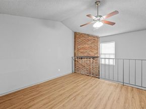 9455  Olde Towne Row , Dallas Texas 75227