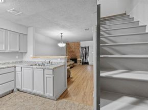 9455  Olde Towne Row , Dallas Texas 75227