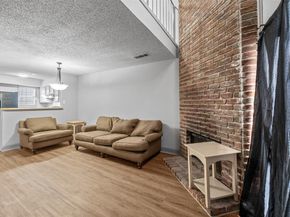9455  Olde Towne Row , Dallas Texas 75227