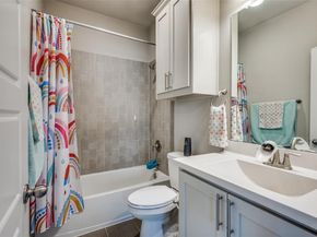 905  Crystal Oak Lane , Arlington Texas 76005
