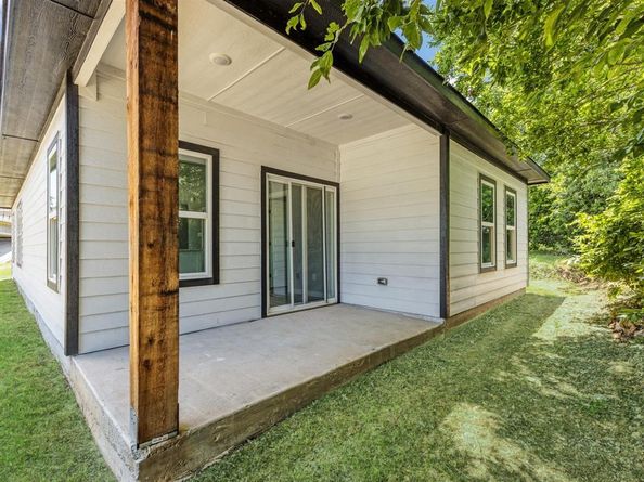 1609 E Bluff Street , Fort Worth Texas 76102