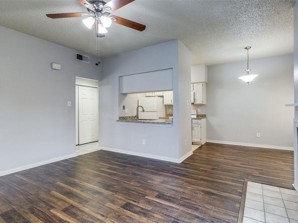 9747  Whitehurst Drive  150, Dallas Texas 75243