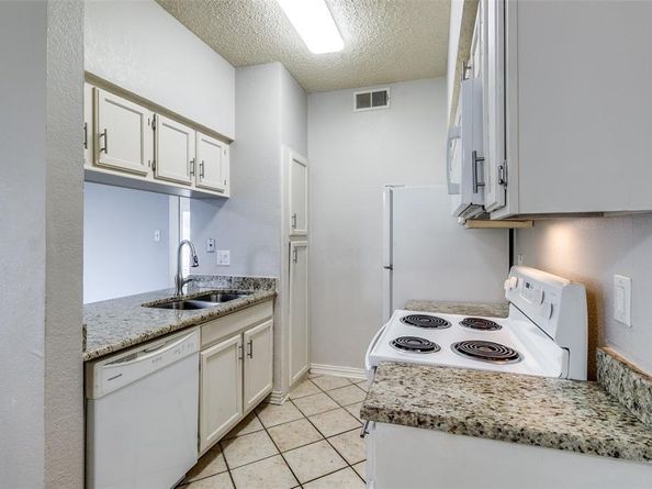 9747  Whitehurst Drive  150, Dallas Texas 75243