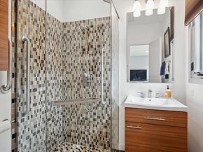 613 N Bailey Avenue , Fort Worth Texas 76107