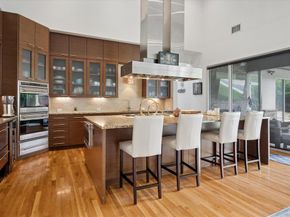 613 N Bailey Avenue , Fort Worth Texas 76107