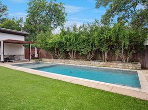613 N Bailey Avenue , Fort Worth Texas 76107