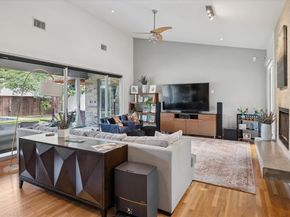 613 N Bailey Avenue , Fort Worth Texas 76107