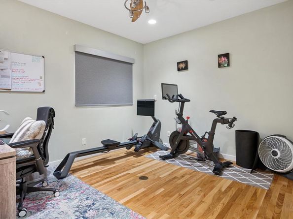 613 N Bailey Avenue , Fort Worth Texas 76107