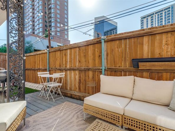 3208  Cole Avenue  1110, Dallas Texas 75204