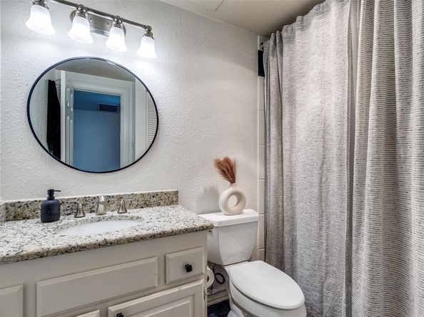 3208  Cole Avenue  1110, Dallas Texas 75204