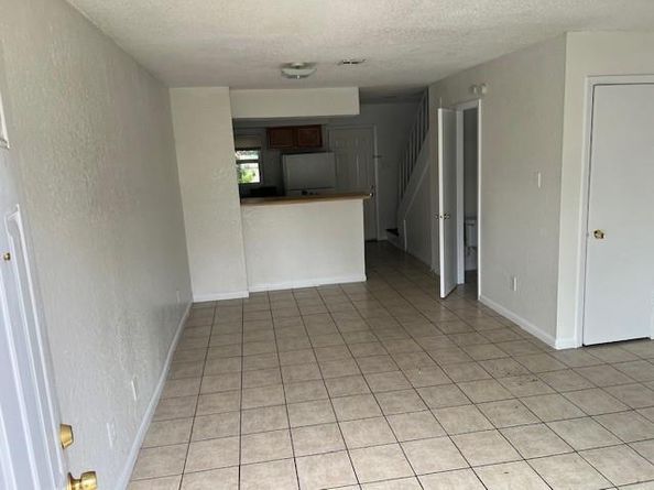 2185  Aspen Drive , Dallas Texas 75227