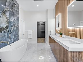 4603  Newmore Avenue , Dallas Texas 75209