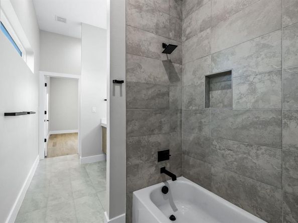 4603  Newmore Avenue , Dallas Texas 75209