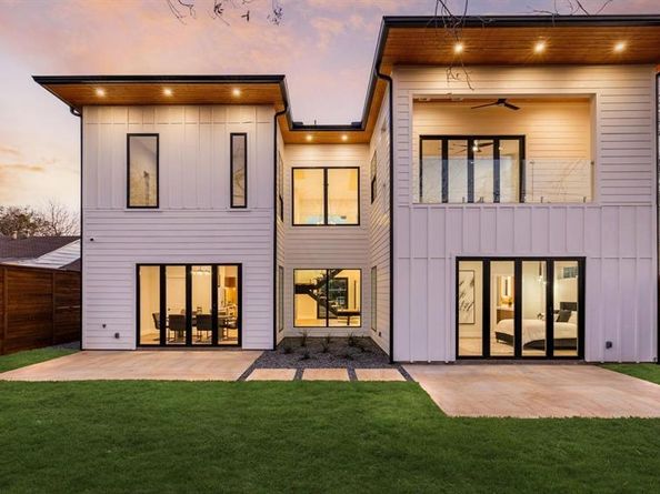 4603  Newmore Avenue , Dallas Texas 75209